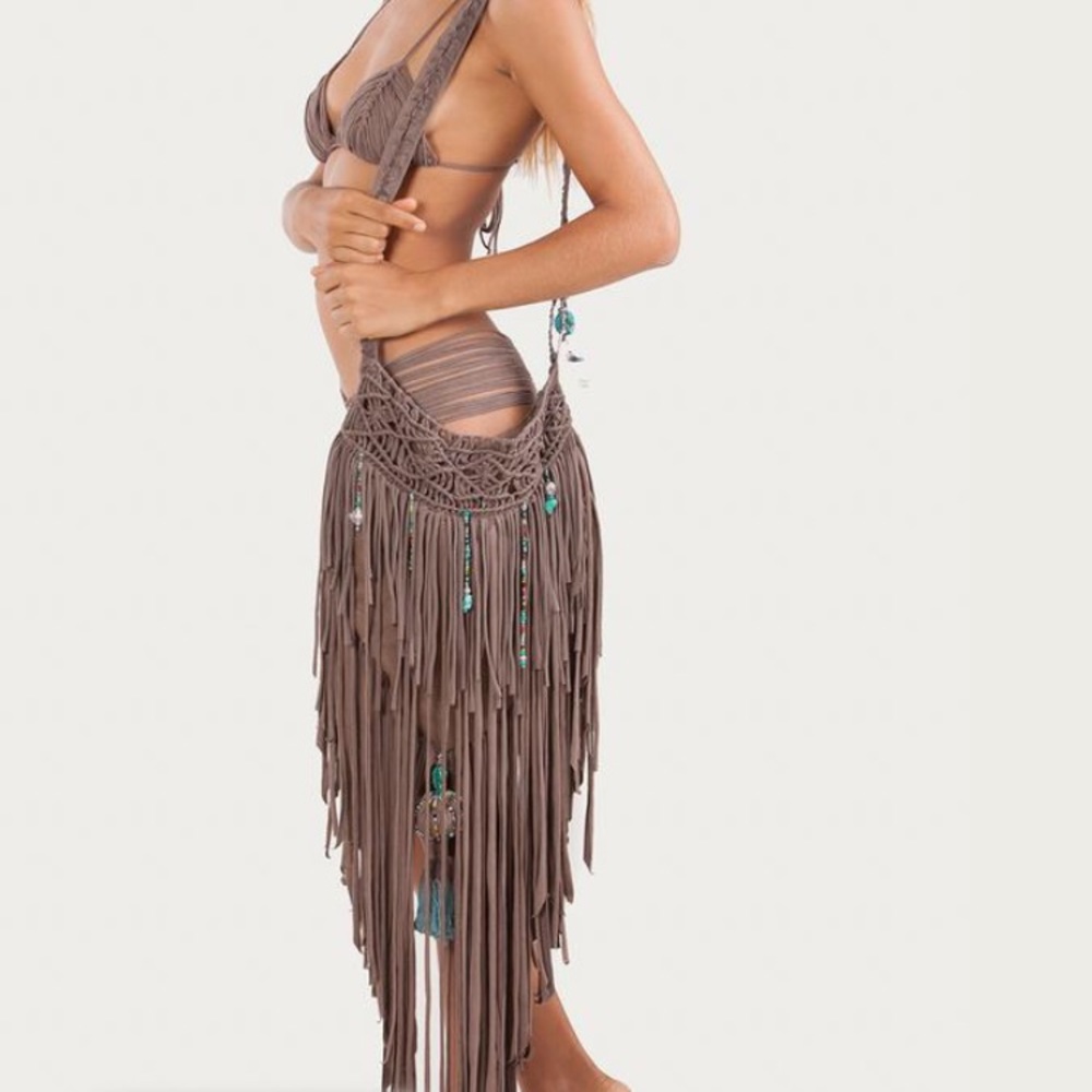 Limited Edition Boho Fringe Handbag – Must Have
